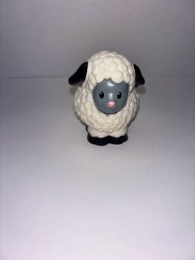2010 Fisher Price Little People Sheep Black and white for Barn Nativity Ark
